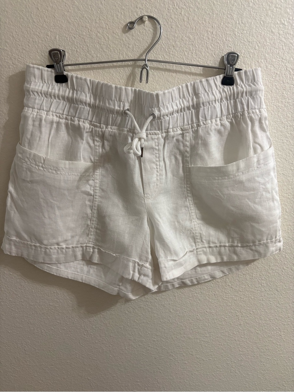 Athleta Cabo Linen Cargo Shorts w/ Drawstring size 8